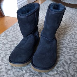 UGG “Classic Short” Boots